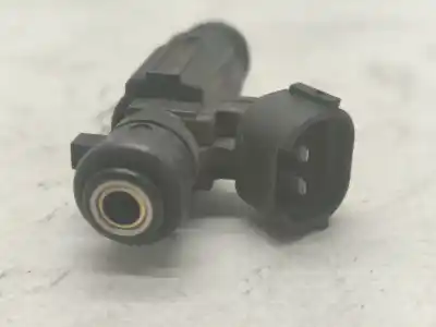 Pezzo di ricambio per auto di seconda mano iniettore per hyundai accent (lc) gl 4p riferimenti oem iam 3531022600