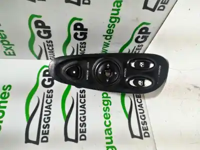 Second-hand car spare part LEFT FRONT POWER WINDOW SWITCH for HYUNDAI COUPE (RD)  OEM IAM references 9357027000  