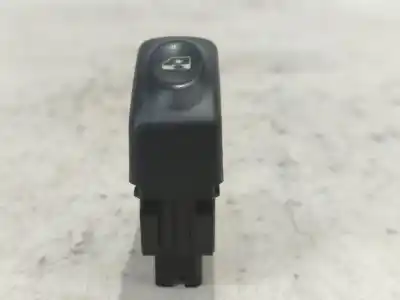 Second-hand car spare part LEFT FRONT POWER WINDOW SWITCH for RENAULT CLIO II FASE I (B/CBO)  OEM IAM references   