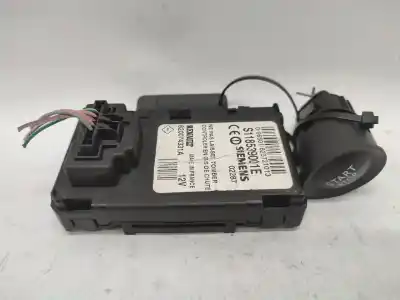 Tweedehands auto-onderdeel Startschakelaar voor RENAULT MEGANE II BERLINA 5P Confort Authentique OEM IAM-referenties 820074331  