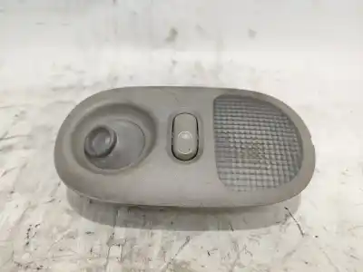 Pezzo di ricambio per auto di seconda mano LUCE INTERNA per RENAULT CLIO II FASE I (B/CBO)  Riferimenti OEM IAM   