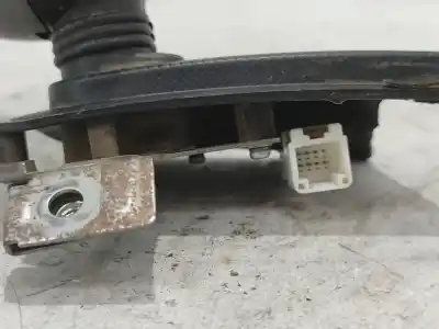 Peça sobressalente para automóvel em segunda mão quadrante por peugeot 107 básico referências oem iam 832700h010d  