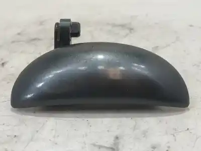 Peça sobressalente para automóvel em segunda mão puxador exterior frente direito por peugeot 107 básico referências oem iam 