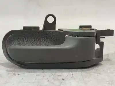 Peça sobressalente para automóvel em segunda mão puxador interior traseiro direito por peugeot 107 básico referências oem iam 