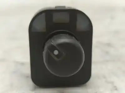 Pezzo di ricambio per auto di seconda mano controllo specchio per audi a4 berlina (8e) 1.9 tdi (96kw) riferimenti oem iam 8e0959565