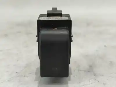 Second-hand car spare part right front power window switch for toyota corolla (e12) 2.0 d-4d linea sol berlina oem iam references 37077a