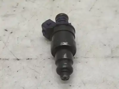 Second-hand car spare part injector for renault clio ii fase i (b/cbo) 1.6 initiale (b/cbod) 90 cv / 66 kw oem iam references 866313