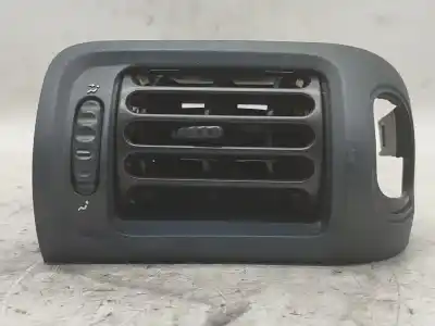 Second-hand car spare part air ventilation grille for renault clio ii fase i (b/cbo) 1.6 initiale (b/cbod) 90 cv / 66 kw oem iam references 95095311