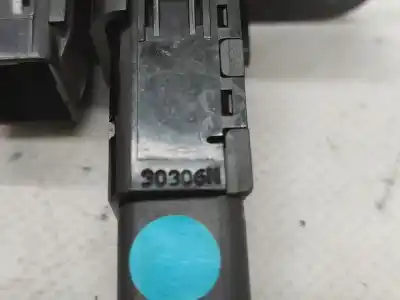 Second-hand car spare part multifunction switch for kia carnival ii 2.9 cdri ex oem iam references   