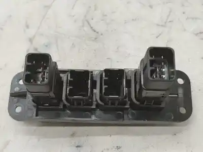 Second-hand car spare part multifunction switch for kia carnival ii 2.9 cdri ex oem iam references   