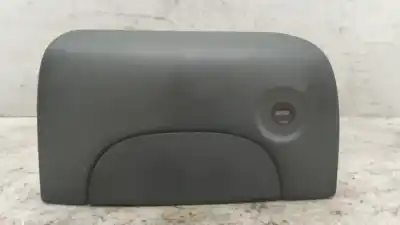 Pièce détachée automobile d'occasion POIGNÉE EXTÉRIEURE DE COFFRE / HAYON pour RENAULT KANGOO (F/KC0)  Références OEM IAM 7700303588  