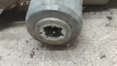 Peça sobressalente para automóvel em segunda mão pré-tensor de airbag esquerdo por renault kangoo (f/kc0) alize referências oem iam 7700353841j  