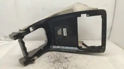 Peça sobressalente para automóvel em segunda mão forra da alavanca de velocidades por volvo s60 lim. summum referências oem iam 31389138