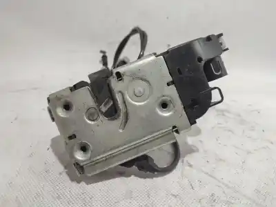 Peça sobressalente para automóvel em segunda mão fechadura da porta dianteira direita por renault twingo authentique referências oem iam 