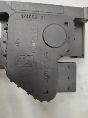 Автозапчастина б/у педальний потенціометр для opel corsa d enjoy посилання на oem iam 55702020  