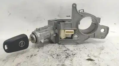 Автозапчастина б/у стартер для opel astra h caravan cosmo посилання на oem iam n0501882