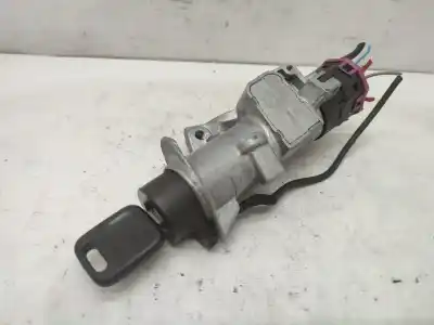 Peça sobressalente para automóvel em segunda mão caixa de fusíveis e relés por audi a4 berlina (b5) 1.9 tdi referências oem iam 4a0941822