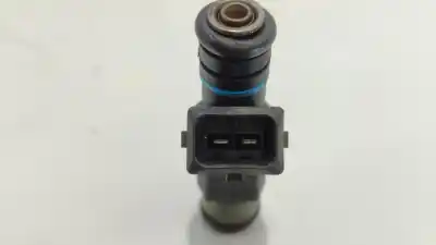 Peça sobressalente para automóvel em segunda mão injetor por peugeot 206 berlina xs-line referências oem iam 01f002a  