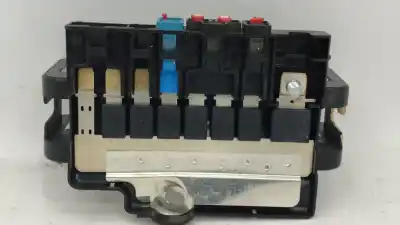 Second-hand car spare part fuse box unit for bmw serie 1 berlina (e81/e87) 118d oem iam references 10688710