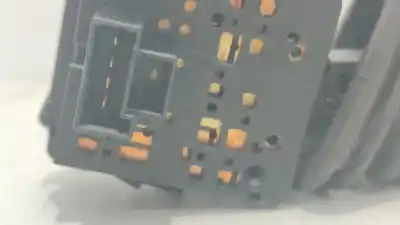 Pezzo di ricambio per auto di seconda mano comando pulito per opel corsa c blue line riferimenti oem iam 09185413  