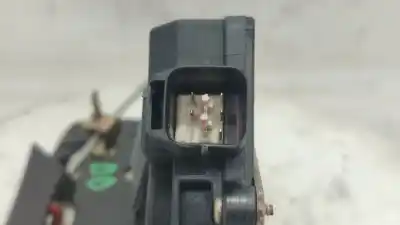 Peça sobressalente para automóvel em segunda mão fechadura da porta dianteira direita por kia rio rs berlina referências oem iam   