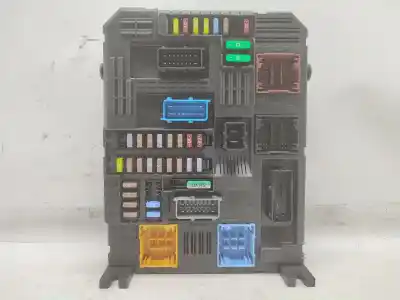 Second-hand car spare part fuse box unit for citroen c3 origins oem iam references 9832880280