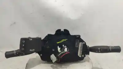 Pezzo di ricambio per auto di seconda mano COMANDO MULTIFUNZIONE per RENAULT MEGANE II BERLINA 3P  Riferimenti OEM IAM 820021646  