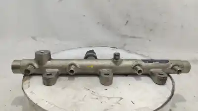 Автозапчастина б/у рампа инжектора для peugeot 307 break / sw (s1) break xs посилання на oem iam 0445214019  