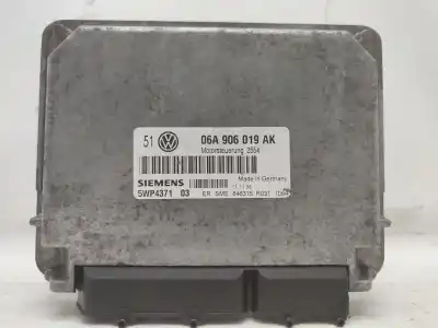 İkinci el araba yedek parçası  için VOLKSWAGEN GOLF IV BERLINA (1J1)  OEM IAM referansları 06A906019  