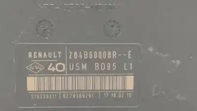 Pièce détachée automobile d'occasion boîtes à fusibles pour renault megane iii berlina 5 p dynamique références oem iam 284b60008  