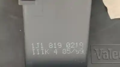 Peça sobressalente para automóvel em segunda mão motor de sofagem por seat toledo (1m2) select referências oem iam 1j1819021  