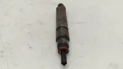 Tweedehands auto-onderdeel INJECTOR voor RENAULT MEGANE I CLASSIC (LA0)  OEM IAM-referenties 7700112883  