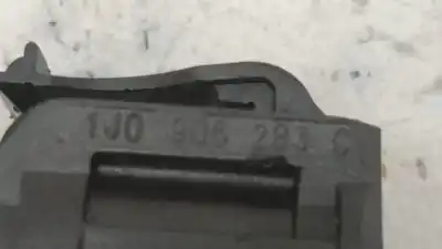 Автозапчасти б/у дополнительный воздушный клапан за seat leon (1m1) 1.9 tdi ссылки oem iam 1j0906283c  