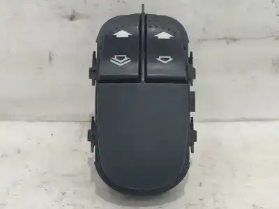 Peça sobressalente para automóvel em segunda mão BOTÃO / INTERRUPTOR ELEVADOR VIDRO DIANTEIRO ESQUERDO por FORD FOCUS I (DAW, DBW)  Referências OEM IAM YS4T14529AA  