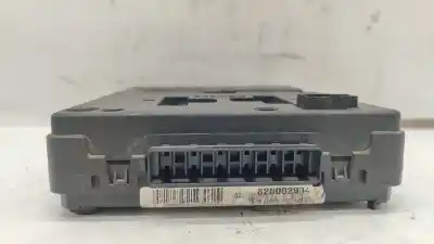 Second-hand car spare part fuse box unit for renault megane i (ba0/1_) 1.9 dci (ba05, ba1f) oem iam references 820002934  