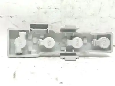 Pezzo di ricambio per auto di seconda mano portalampada per skoda octavia i (1u2) 1.9 tdi riferimenti oem iam 1j6945258  