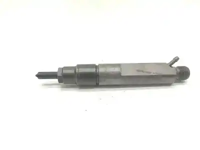 Pezzo di ricambio per auto di seconda mano iniettore per skoda octavia i (1u2) 1.9 tdi riferimenti oem iam 028130202p  