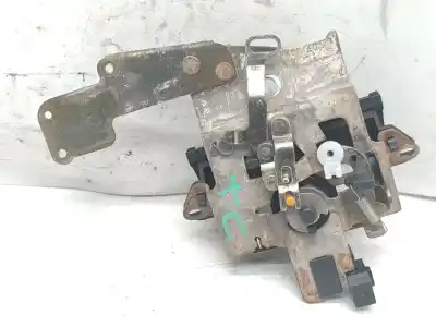 Pezzo di ricambio per auto di seconda mano maniglia esterna del cancello per skoda octavia i (1u2) 1.9 tdi riferimenti oem iam 1u6827565j  