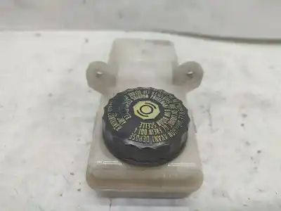 Second-hand car spare part power steering fluid tank for citroen c4 i (lc_) 1.4 16v oem iam references    Second-hand car spare part power steering fluid tank for citroen c4 i (lc_) 1.4 16v oem iam references