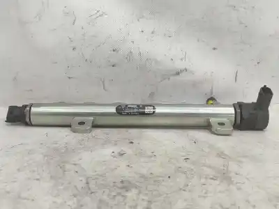 Pezzo di ricambio per auto di seconda mano rampa iniettori per fiat croma (194_) 1.9 d multijet (194axb1b) riferimenti oem iam 0445214056