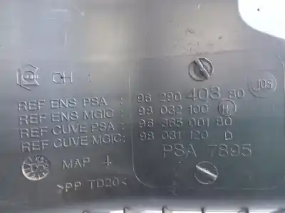 Second-hand car spare part air filter for citroen c8 (ea_, eb_) 2.2 hdi oem iam references 9629040380  