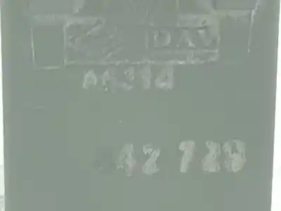 Peça sobressalente para automóvel em segunda mão interruptor 4 piscas - emergência por renault clio ii (bb_, cb_) 1.2 (bb0a, bb0f, bb10, bb1k, bb28, bb2d, bb2h, cb0a,... referências oem iam  442723 