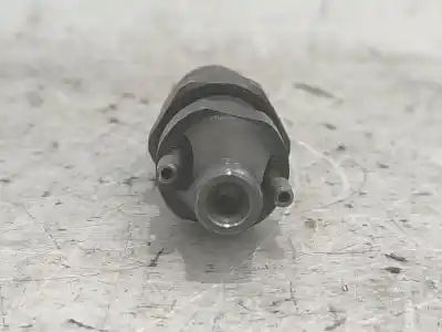 Second-hand car spare part injector for citroen berlingo / berlingo first monospace (mf_, gjk_, gfk_) 1.9 d (mfwjz) oem iam references  20s106 