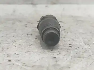 Second-hand car spare part injector for citroen berlingo / berlingo first monospace (mf_, gjk_, gfk_) 1.9 d (mfwjz) oem iam references  20s106 
