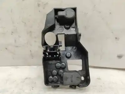 Автозапчасти б/у подставка для лампы за renault laguna ii (bg0/1_) 1.9 dci (bg1a, bg1w, bg0g) ссылки oem iam   