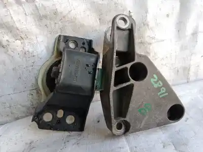 Second-hand car spare part Front Engine Support for RENAULT MEGANE II SEDÁN (LM0/1_) 1.9 DCI (LM0G, LM1G, LM2C) OEM IAM references   