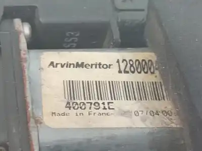 Автозапчасти б/у регулятор стекла переднего правого за renault megane ii sedán (lm0/1_) 1.9 dci (lm0g, lm1g, lm2c) ссылки oem iam 400791e  