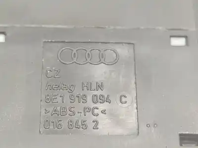 Автозапчастина б/у многофункційне управління для audi a4 b7 avant (8ed) 2.0 tdi посилання на oem iam 8e1919094  