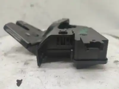 Second-hand car spare part trunk lock for bmw serie 1 berlina (e81/e87) 118d oem iam references 8196401  