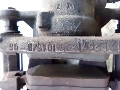 Peça sobressalente para automóvel em segunda mão pinça de travão dianteira esquerda por bmw serie 1 berlina (e81/e87) 118d referências oem iam   